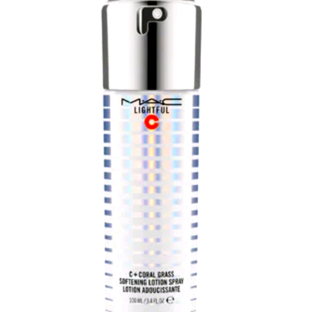 MAC Lighful C + Coral Grass Softening Lotion Spray